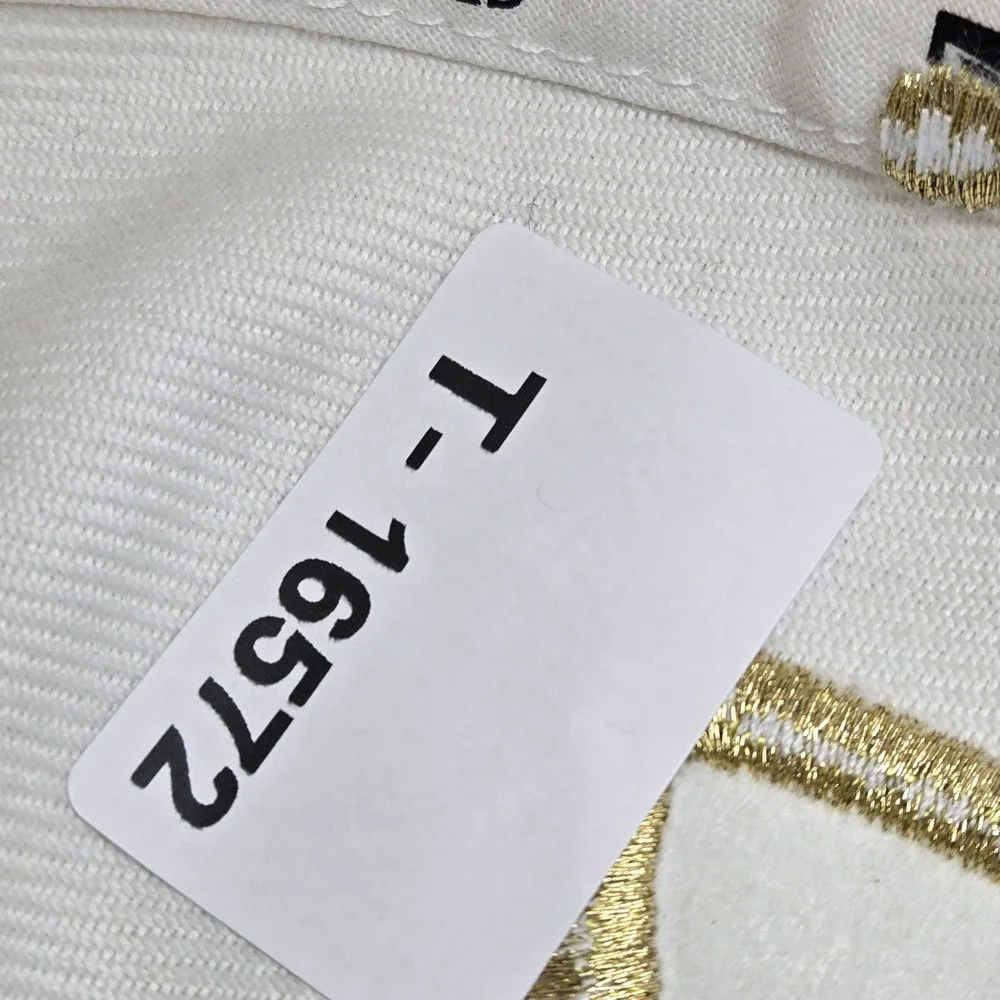 New Era ***stains item